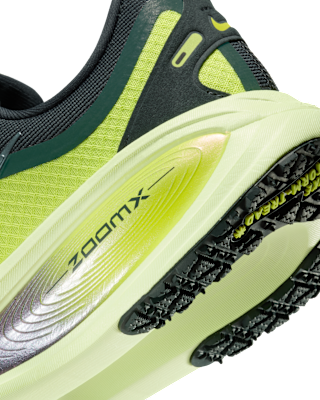 REKO⭐︎Nike ボメロ18スニーカー✨新品未使用 楽天市場】ナイキ ボメロ 18 NIKE W Vomero 18 ブラック/ココナッツ